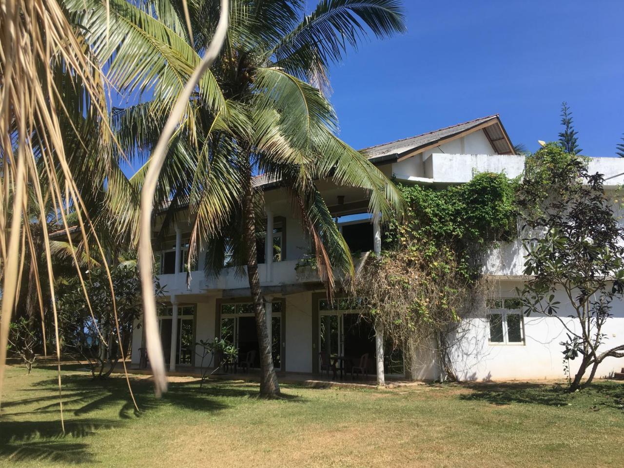 Raja Beach Hotel - Level 1 Safe&Secure Balapitiya Exterior foto