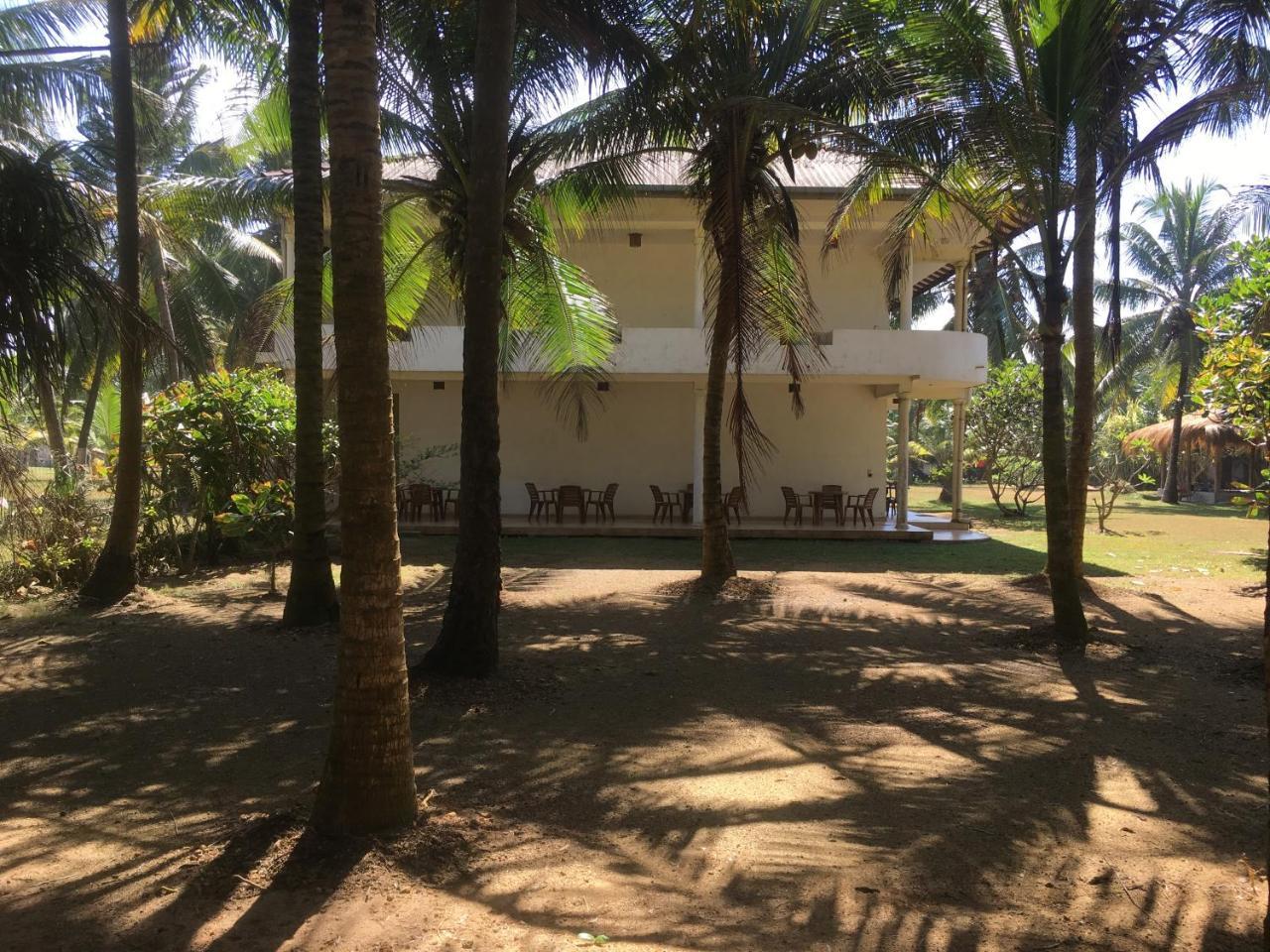 Raja Beach Hotel - Level 1 Safe&Secure Balapitiya Exterior foto